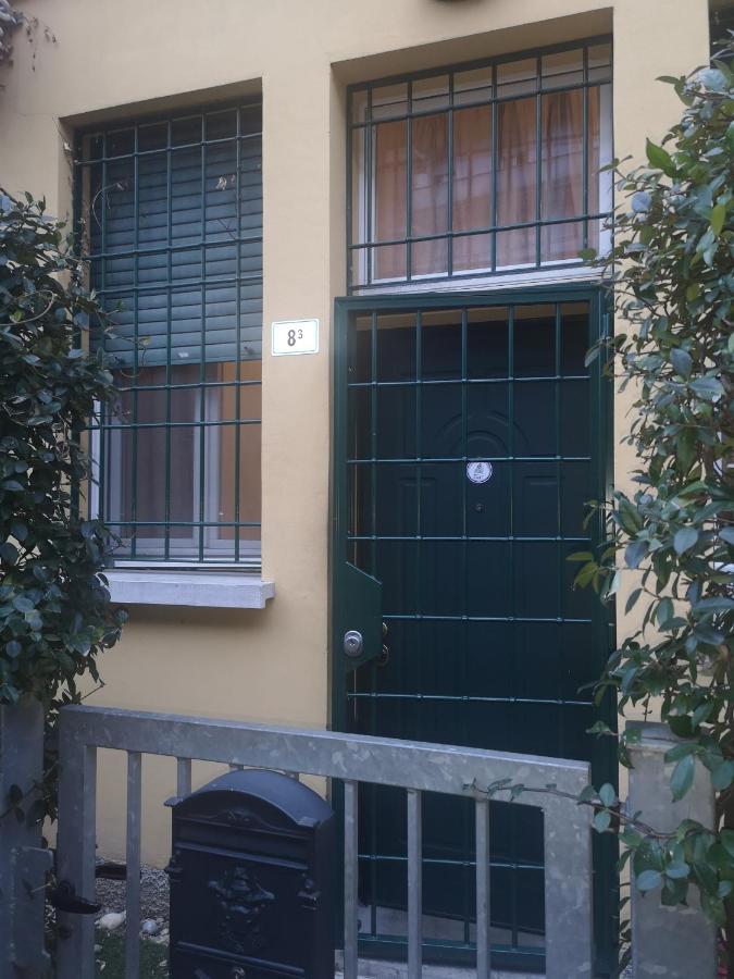 Farolfi Apartments Ranzani Bologna Kültér fotó